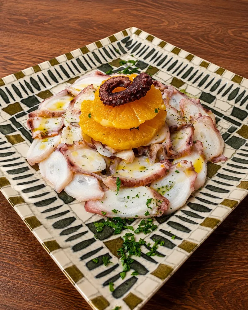 Carpaccio de pulpo con naranja